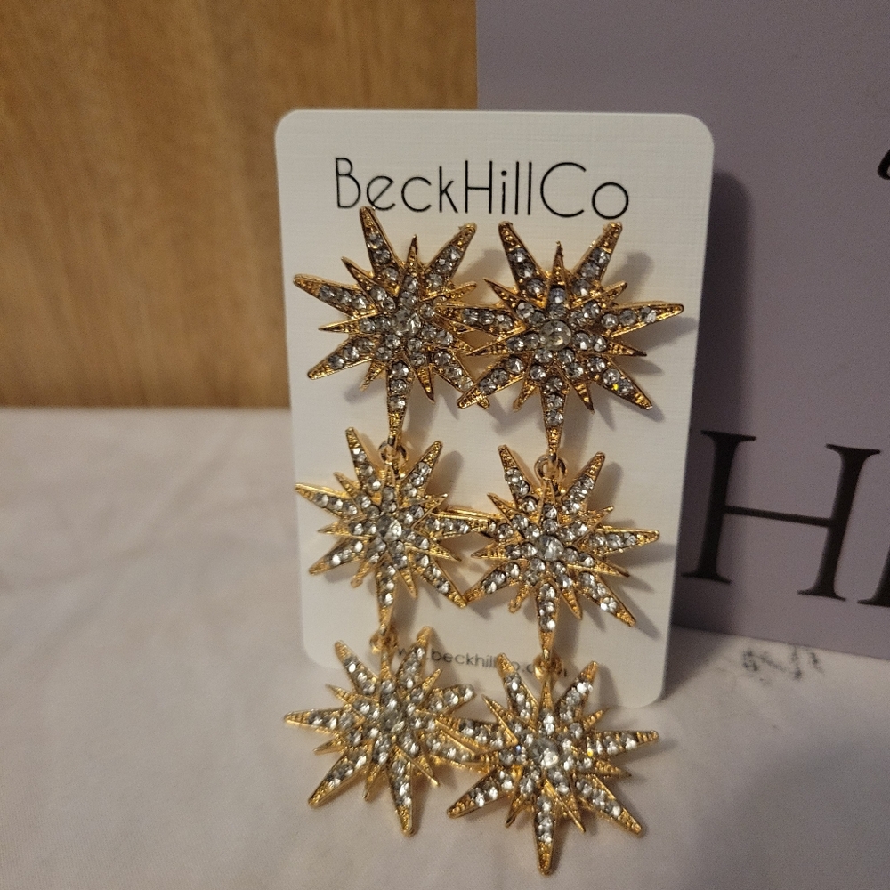 BeckHillCo Gold Starburst Earrings - Picture 1 of 1